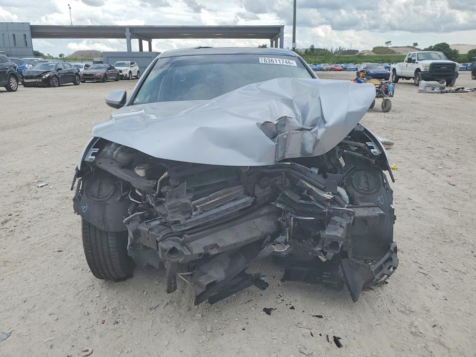 Photo 5 from auction – 2019 VOLKSWAGEN JETTA with VIN 3VWC57BU0KM202373