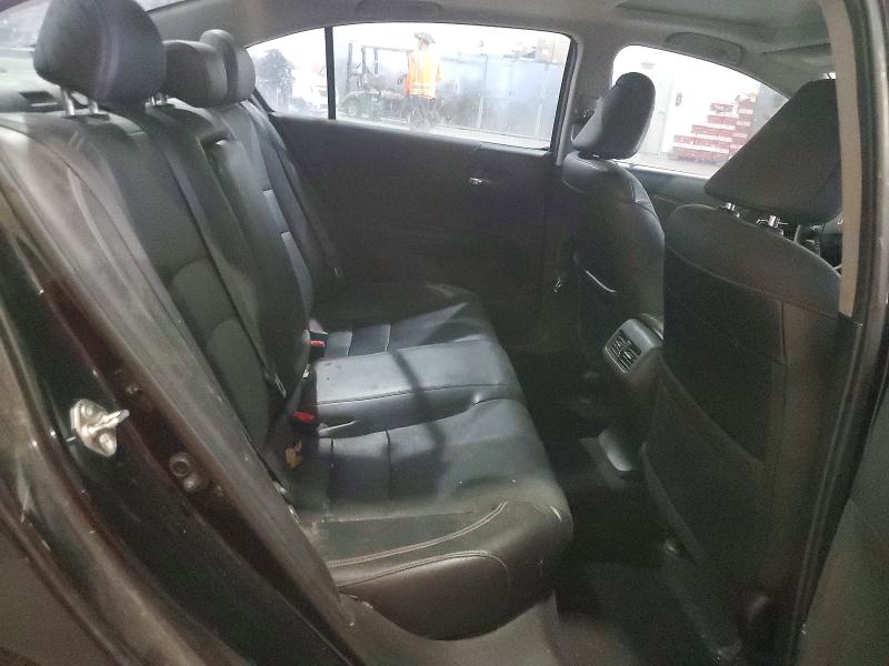 Photo 10 from auction – 2015 HONDA ACCORD with VIN 1HGCR2F83FA066039