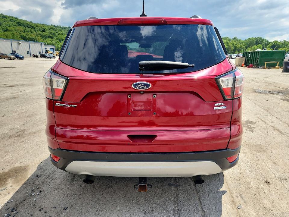 Photo 6 from auction – 2018 FORD ESCAPE with VIN 1FMCU9HD7JUD42225