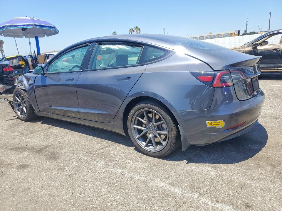 صورة رقم 2 من المزاد - 2021 TESLA MODEL 3 مع VIN 5YJ3E1EB2MF025259