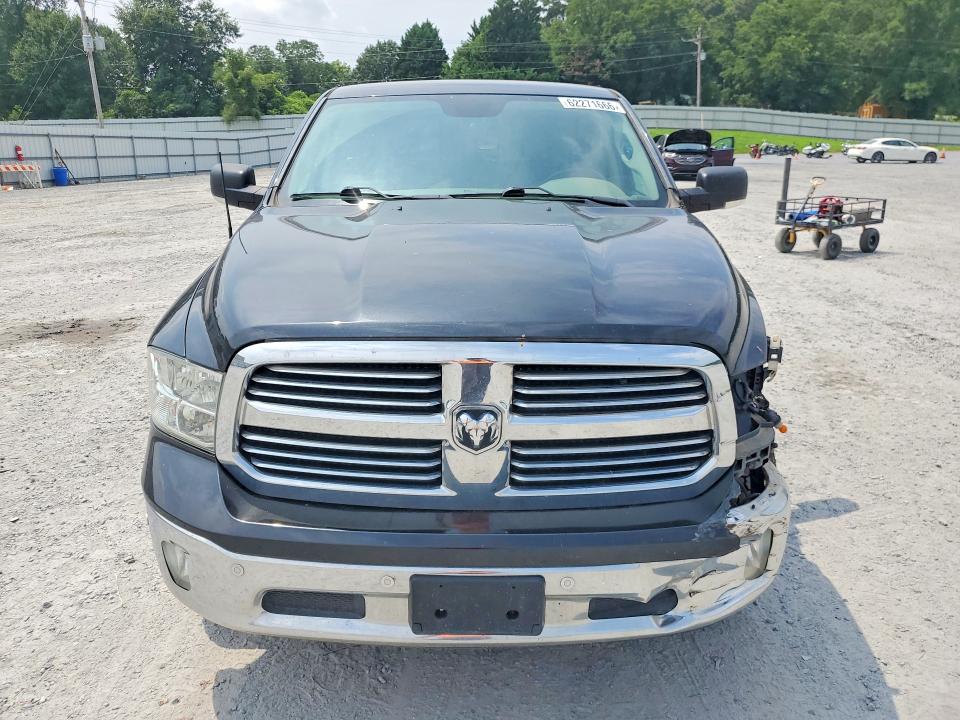 Zdjęcie 5 z aukcji – 2017 RAM 1500 z VIN 1C6RR7LGXHS632204