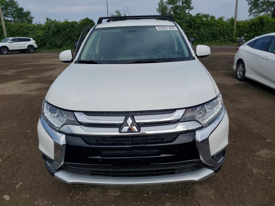 Photo 5 from auction – 2018 MITSUBISHI OUTLANDER with VIN JA4AZ2A33JZ615860
