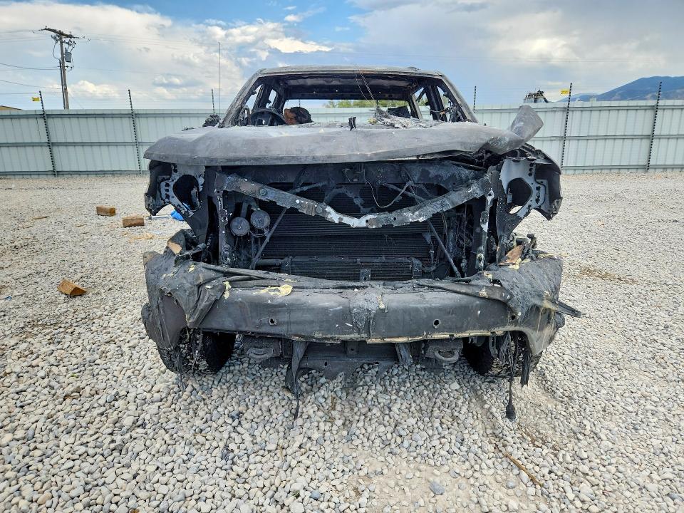 Photo 5 from auction – 2021 CHEVROLET SILVERADO with VIN 3GCUYGET7MG176325