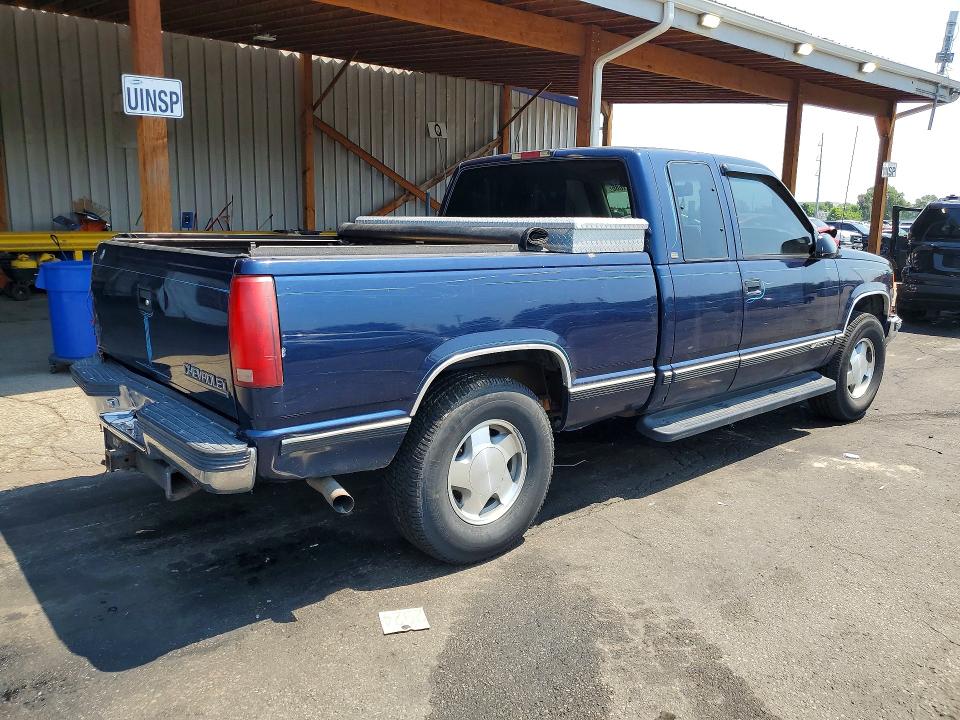 Photo 3 from auction – 1998 CHEVROLET GMT-400 with VIN 2GCEK19R7W1224581