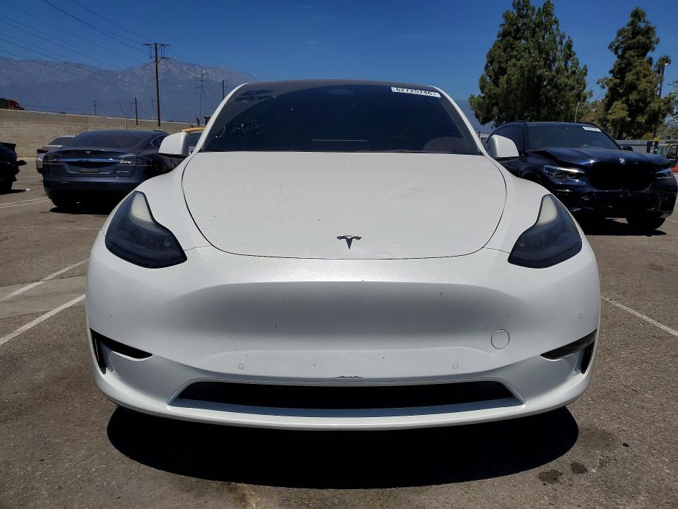 Photo 5 from auction – 2022 TESLA MODEL Y with VIN 7SAYGDEF2NF336246