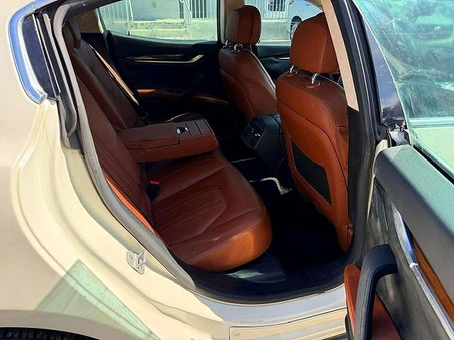 Photo 11 from auction – 2014 MASERATI GHIBLI with VIN ZAM57RTA9E1086058