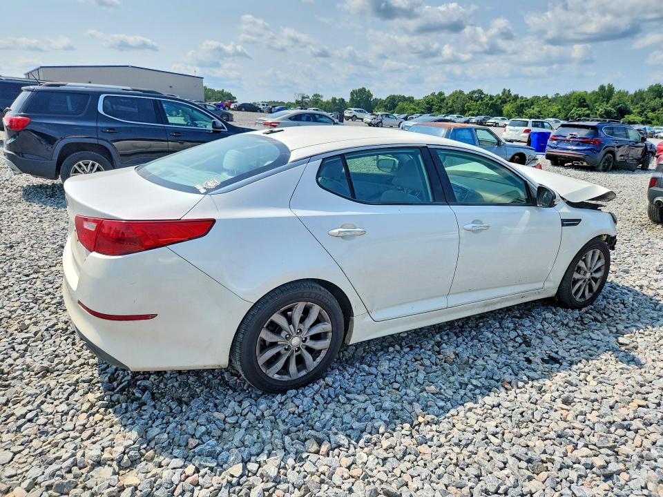 Photo 3 from auction – 2014 KIA OPTIMA with VIN 5XXGM4A73EG308355