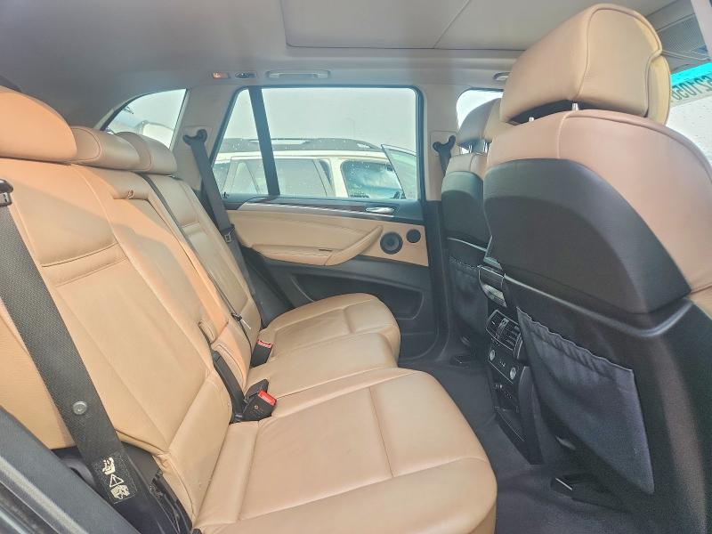 Photo 11 from auction – 2007 BMW X5 with VIN 4USFE435X7LY74689