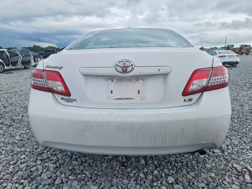 Photo 6 from auction – 2011 TOYOTA CAMRY with VIN 4T1BF3EK1BU770024