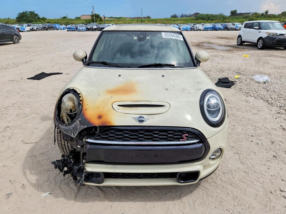 Photo 5 from auction – 2019 MINI COOPER with VIN WMWXP7C57K2A50279