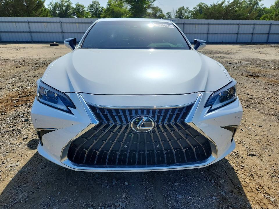 Photo 5 from auction – 2025 LEXUS ES 350 with VIN 58ADZ1B13SU203371