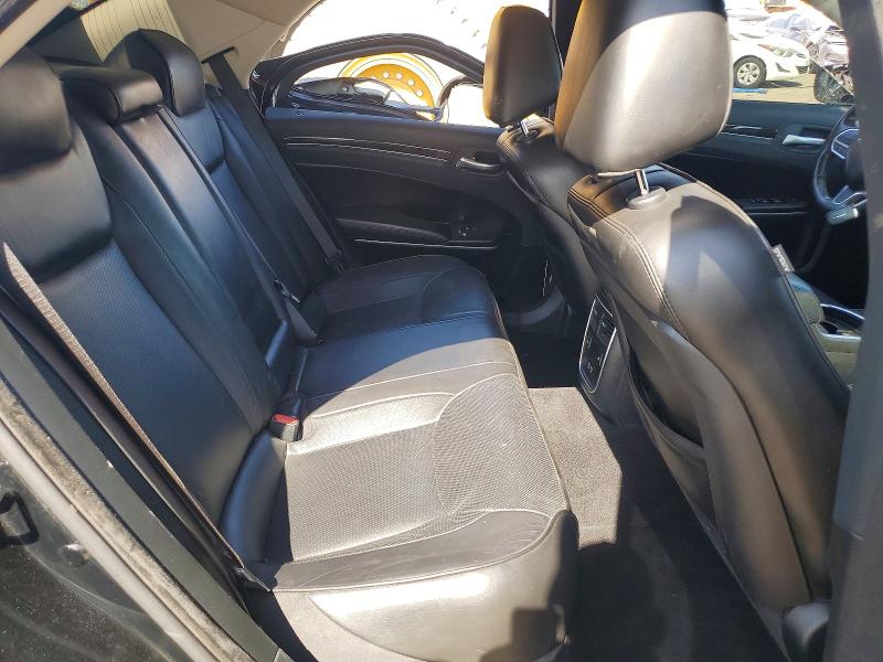 Photo 10 from auction – 2019 CHRYSLER 300 with VIN 2C3CCAEGXKH585611