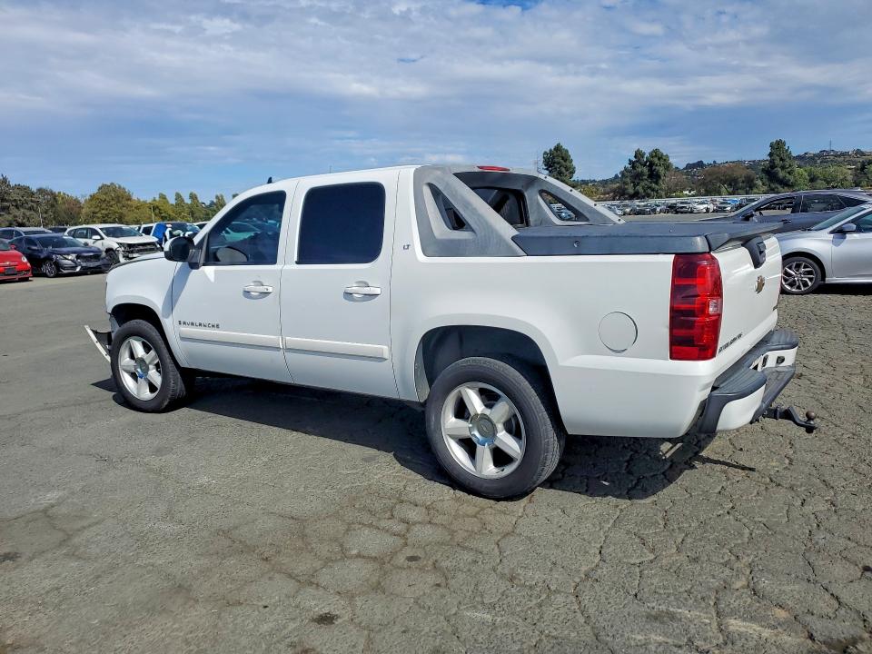 Photo 2 from auction – 2007 CHEVROLET AVALANCHE with VIN 3GNEC12047G270717