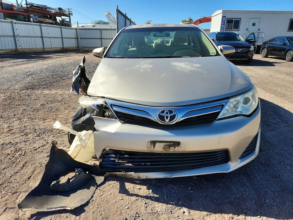 Photo 5 from auction – 2014 TOYOTA CAMRY with VIN 4T1BF1FK3EU870441