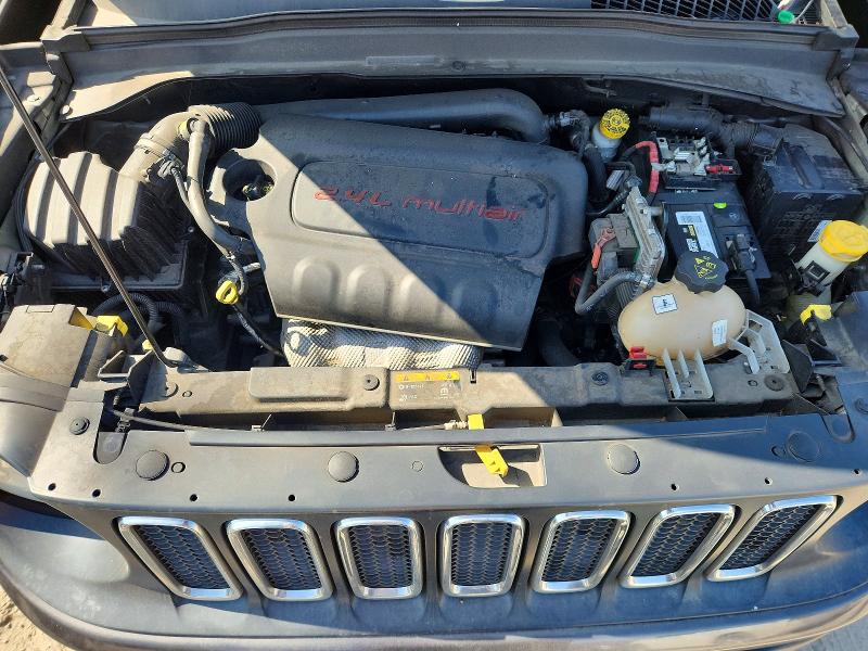 Photo 12 from auction – 2018 JEEP RENEGADE with VIN ZACCJABB9JPH63158