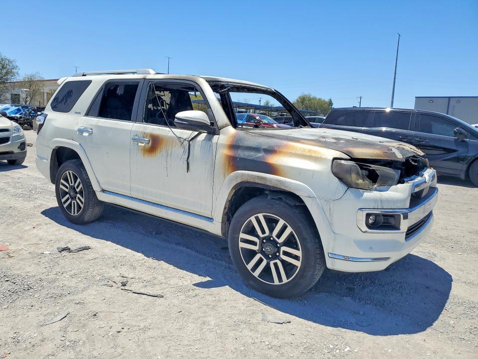 Photo 4 from auction – 2023 TOYOTA 4RUNNER with VIN JTEKU5JR4P6132771