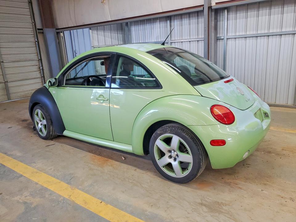 Photo 2 from auction – 2003 VOLKSWAGEN NEW BEETLE with VIN 3VWCD21C53M408806