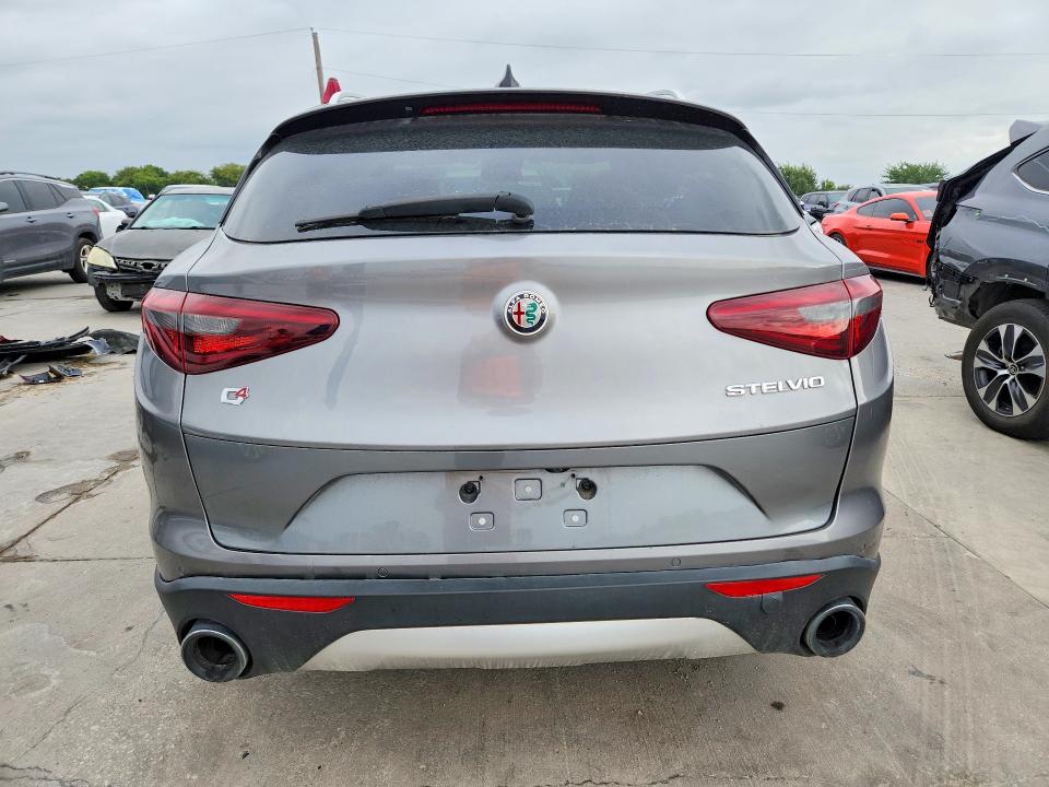 صورة رقم 6 من المزاد - 2018 ALFA ROMEO STELVIO مع VIN ZASFAKBN0J7B97991