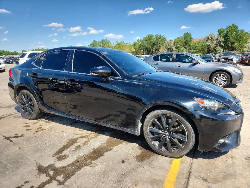 Photo 4 from auction – 2016 LEXUS IS with VIN JTHCM1D20G5006069