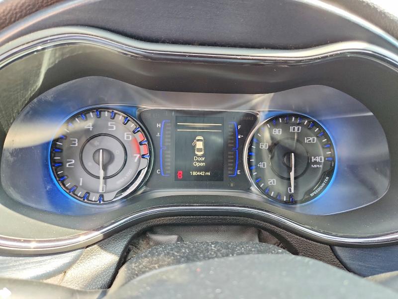 Photo 9 from auction – 2015 CHRYSLER 200 with VIN 1C3CCCBB5FN709365