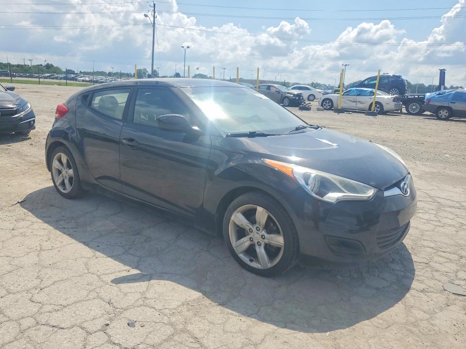 Photo 4 from auction – 2013 HYUNDAI VELOSTER with VIN KMHTC6AD1DU179751