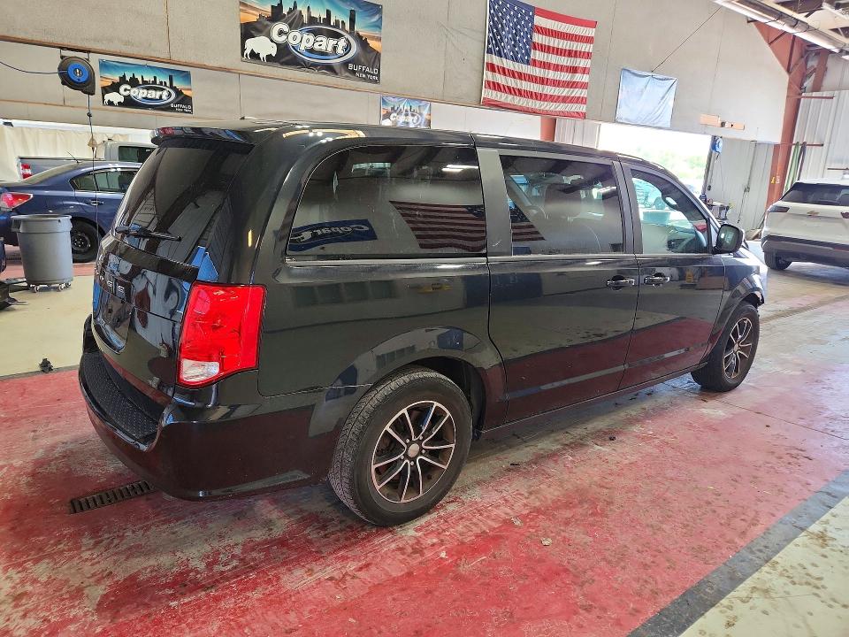 Photo 3 from auction – 2018 DODGE GRAND CARAVAN with VIN 2C4RDGCG9JR163041