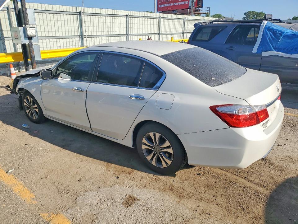 Photo 2 from auction – 2013 HONDA ACCORD with VIN 1HGCR2F38DA105015