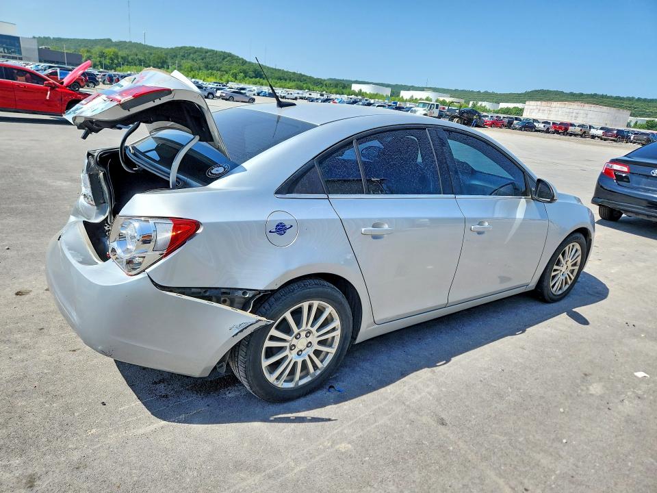Photo 3 from auction – 2014 CHEVROLET CRUZE with VIN 1G1PH5SB5E7209017