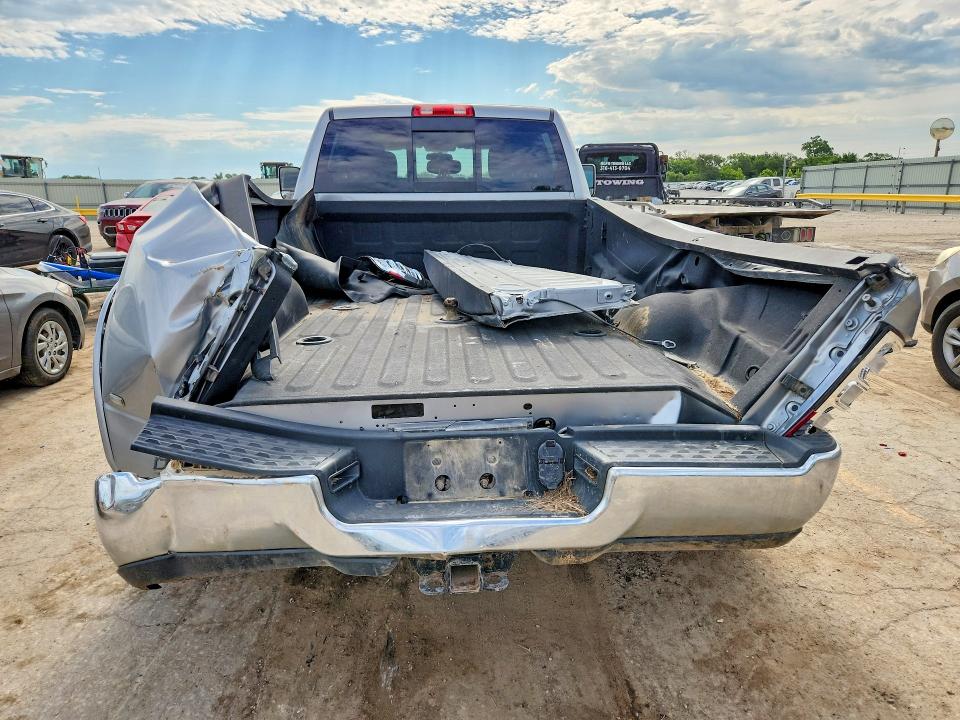 Снимка 6 от търг – 2019 RAM 3500 с VIN 3C63RRGL8KG708302