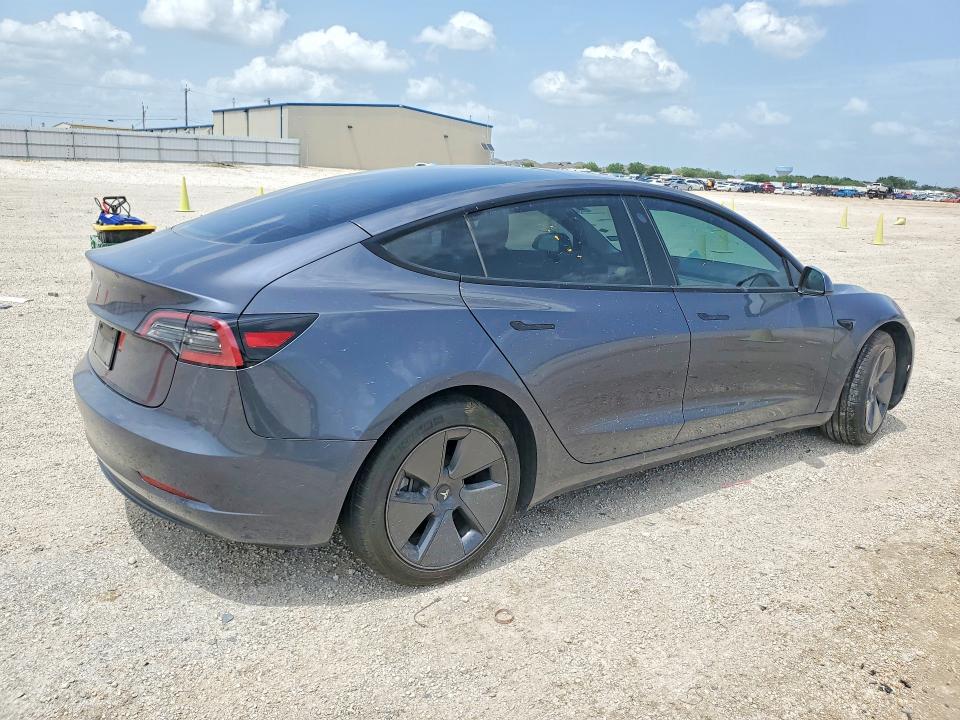 صورة رقم 3 من المزاد - 2023 TESLA MODEL 3 مع VIN 5YJ3E1EA5PF712179