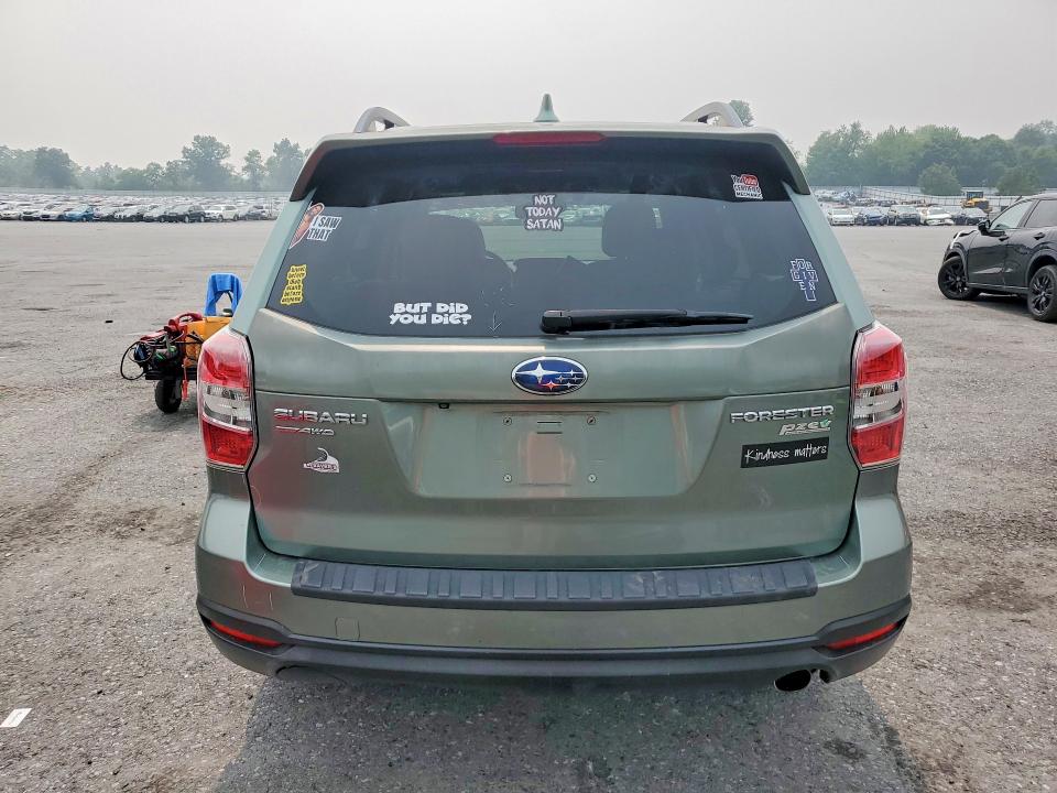 Photo 6 from auction – 2016 SUBARU FORESTER with VIN JF2SJARC3GH409812