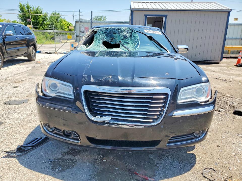 Photo 5 from auction – 2011 CHRYSLER 300C with VIN 2C3CA6CT9BH593850