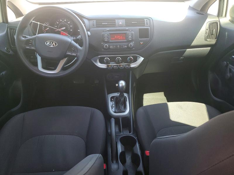 Photo 8 from auction – 2015 KIA RIO with VIN KNADM5A38F6445651