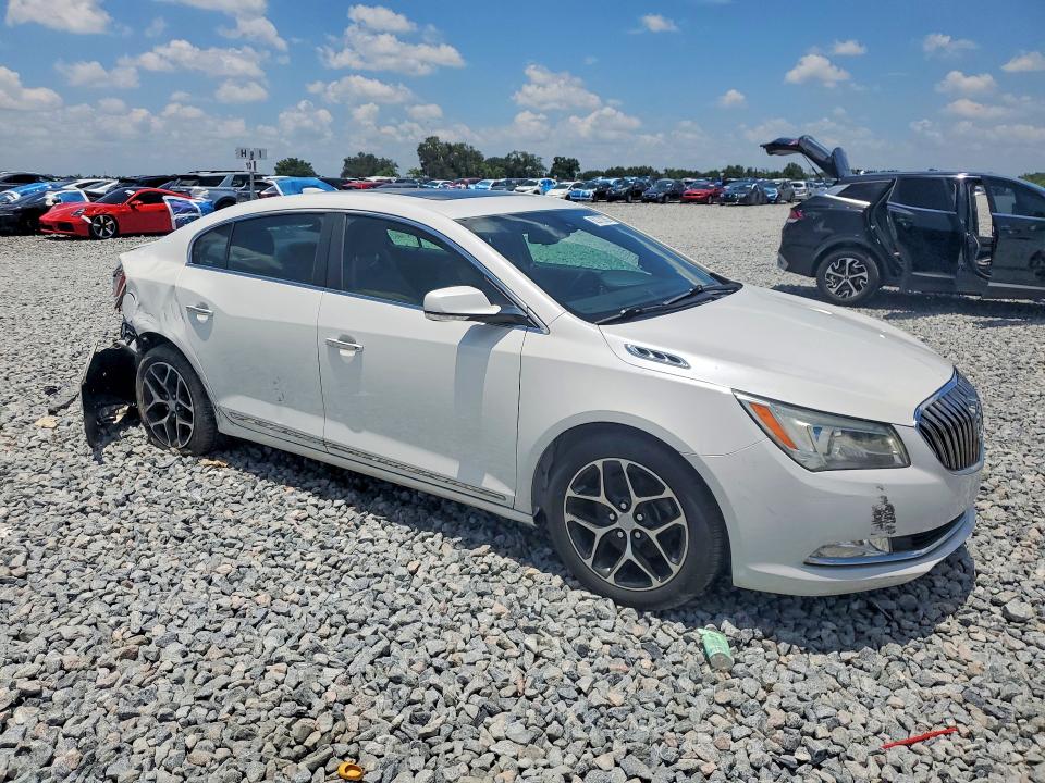 Photo 4 from auction – 2016 BUICK LACROSSE with VIN 1G4G45G35GF244455