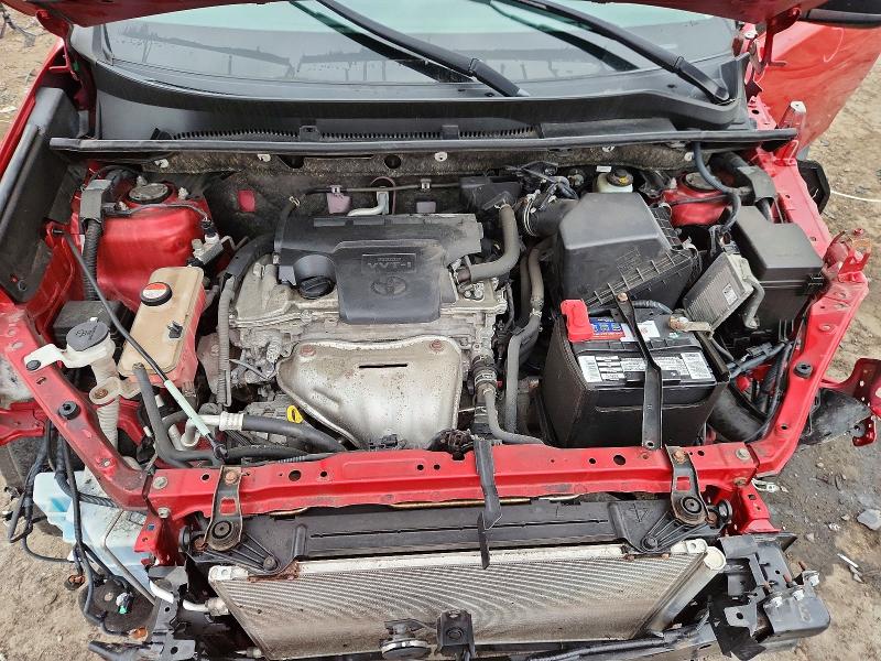 Photo 12 from auction – 2015 TOYOTA RAV4 with VIN JTMBFREV7FD122226
