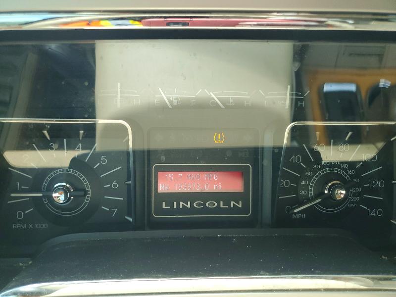 Photo 9 from auction – 2007 LINCOLN NAVIGATOR with VIN 5LMFL285X7LJ24176