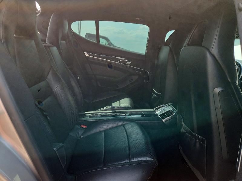 Photo 10 from auction – 2013 PORSCHE PANAMERA with VIN WP0AF2A77DL075020