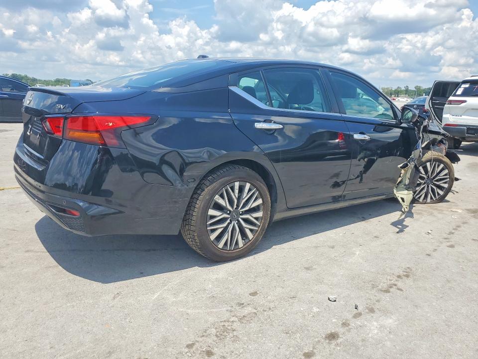 Photo 3 from auction – 2024 NISSAN ALTIMA with VIN 1N4BL4DV7RN388587