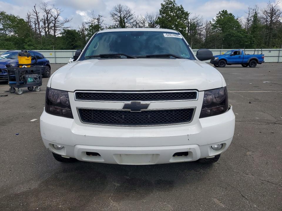 Photo 5 from auction – 2013 CHEVROLET TAHOE with VIN 1GNLC2E06DR174866