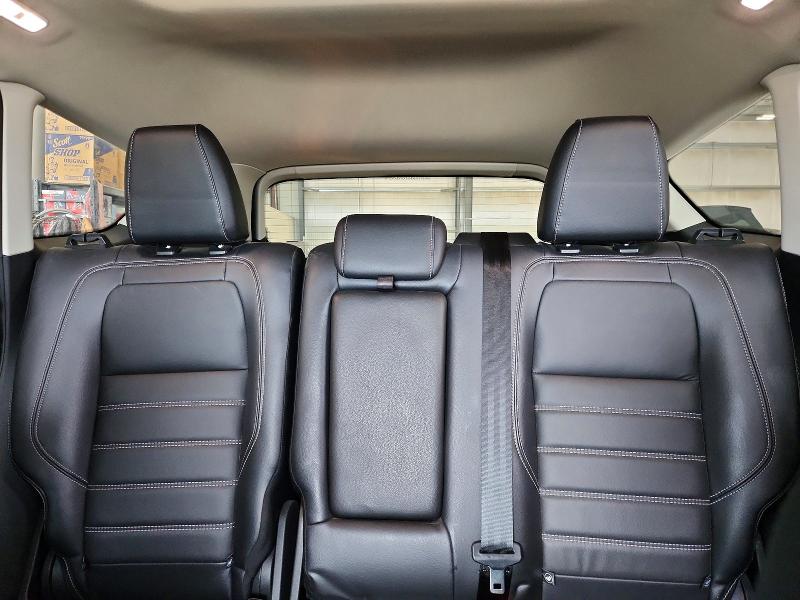 Photo 10 from auction – 2019 FORD ESCAPE with VIN 1FMCU9J95KUA20075