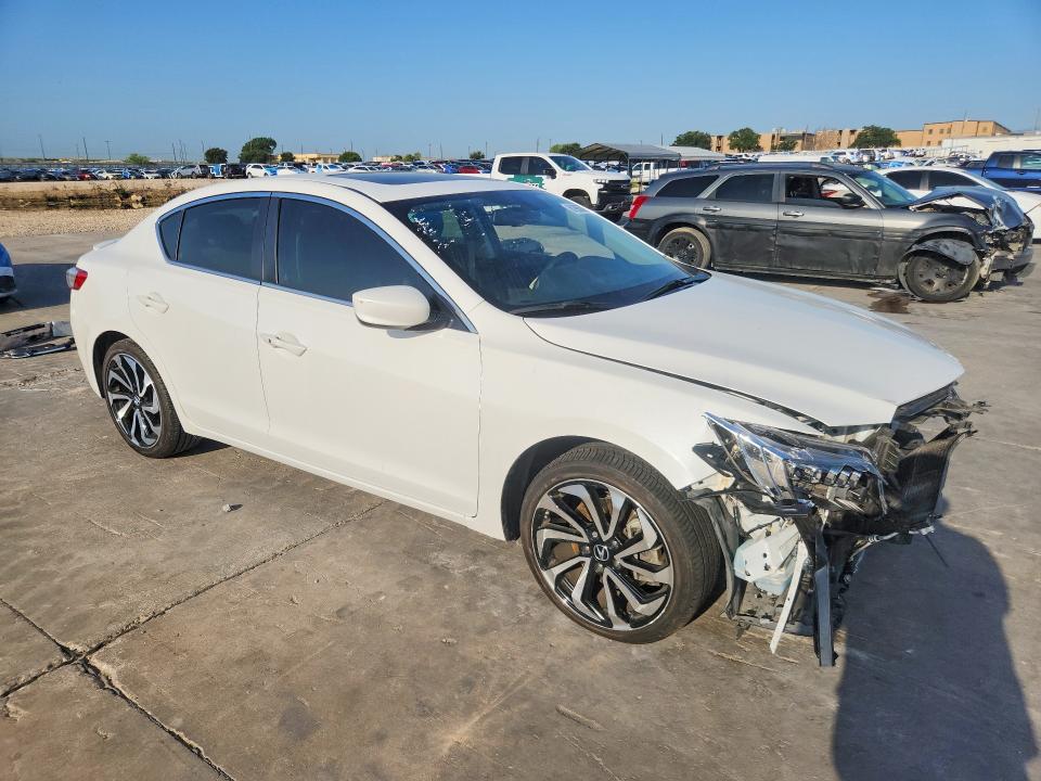 Photo 4 from auction – 2016 ACURA ILX with VIN 19UDE2F7XGA017705