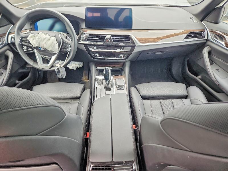 Photo 8 from auction – 2023 BMW 540 with VIN WBA73BJ09PCN32935