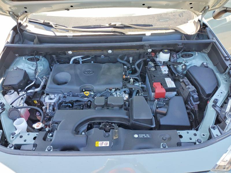 Photo 12 from auction – 2023 TOYOTA RAV4 with VIN JTMW1RFV1PD098652