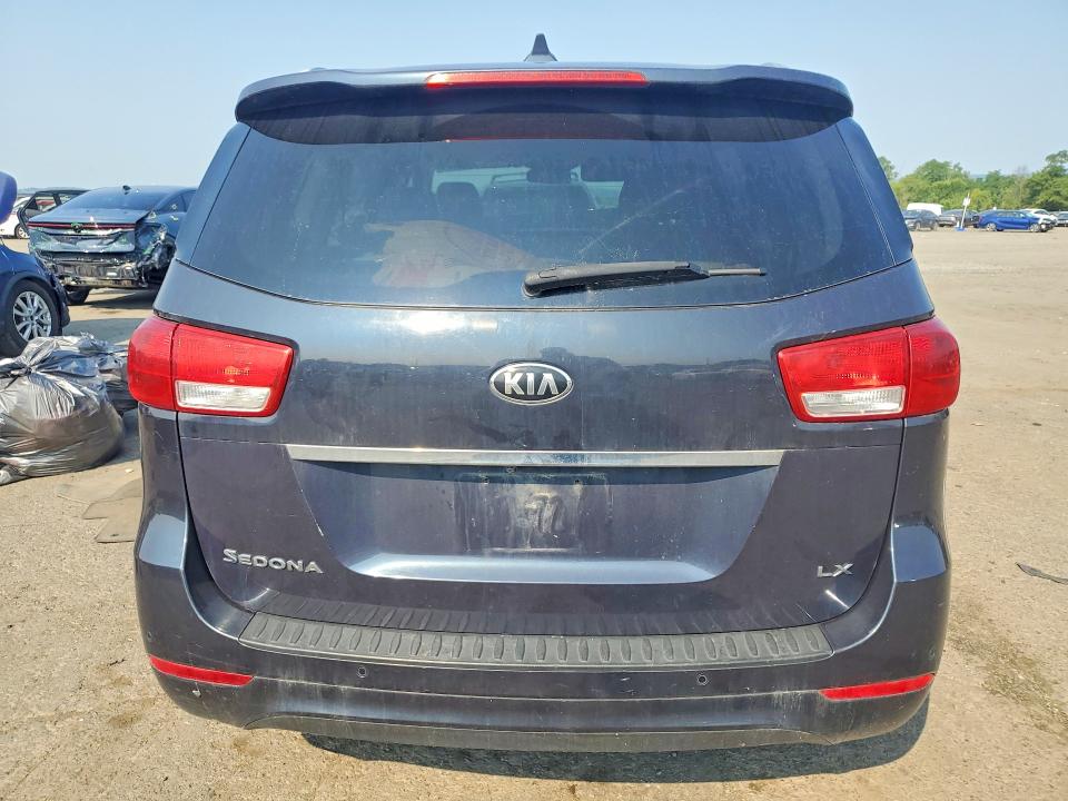 Photo 6 from auction – 2016 KIA SEDONA with VIN KNDMB5C19G6096716