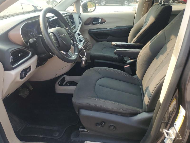 Photo 7 from auction – 2017 CHRYSLER PACIFICA with VIN 2C4RC1CG0HR522660