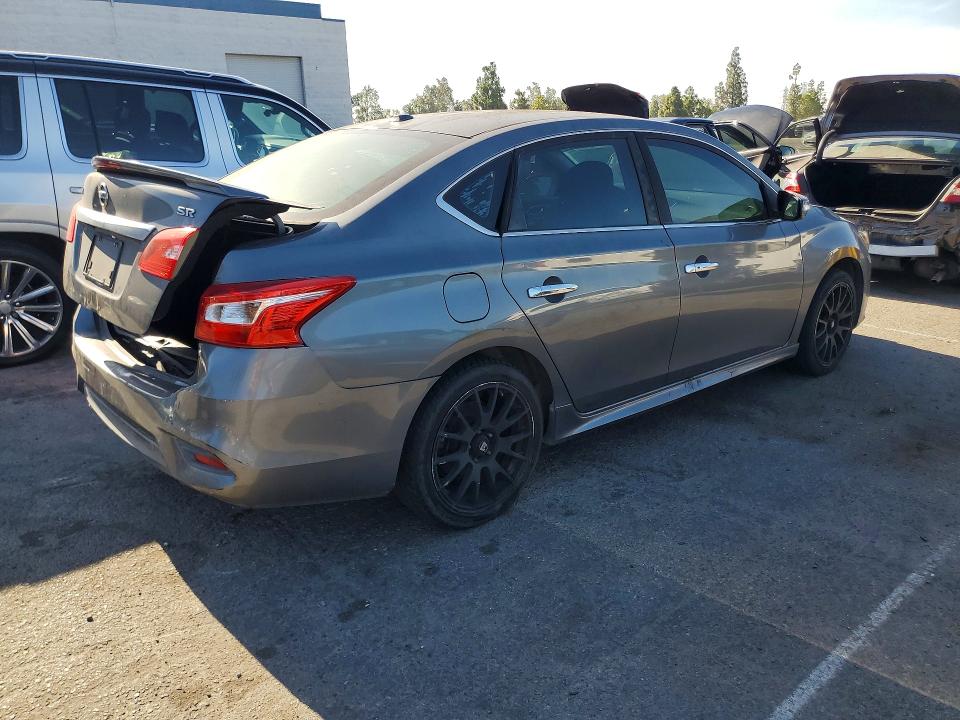 Photo 3 from auction – 2017 NISSAN SENTRA with VIN 3N1AB7AP6HY230391