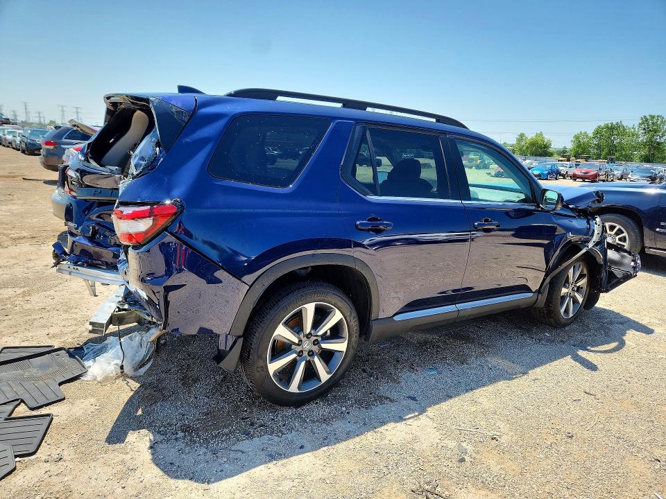 Photo 3 from auction – 2025 HONDA PILOT with VIN 5FNYG1H81SB157927