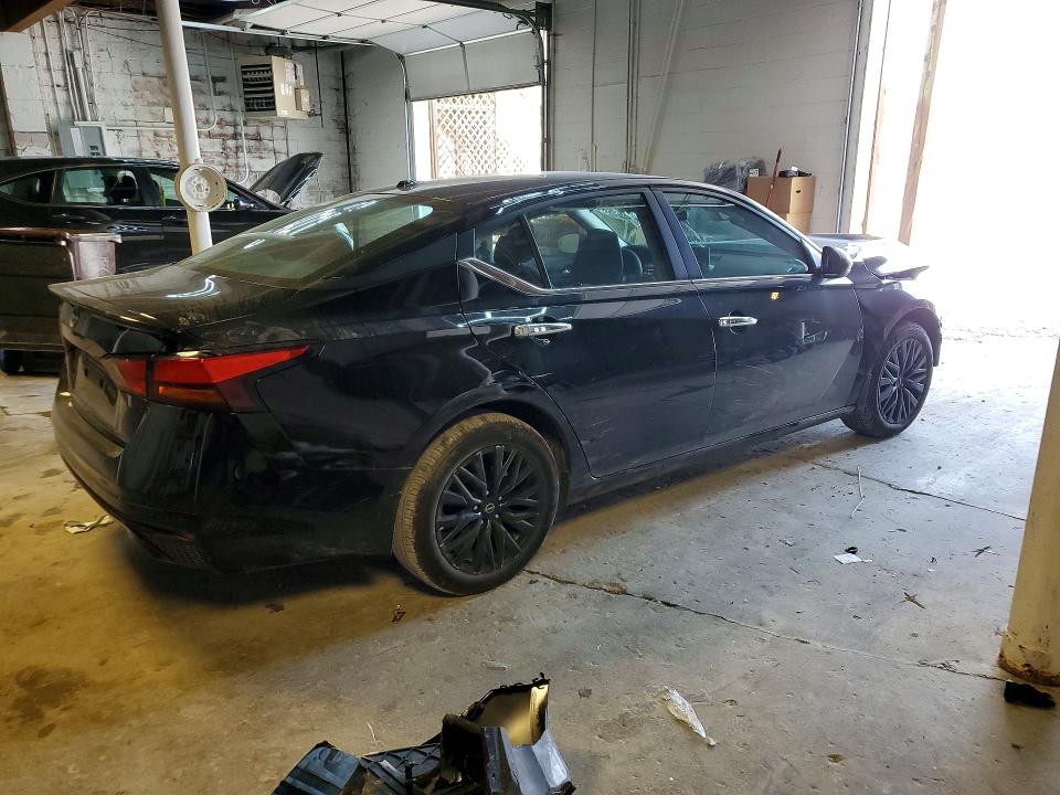 Photo 3 from auction – 2025 NISSAN ALTIMA with VIN 1N4BL4DV4SN410647