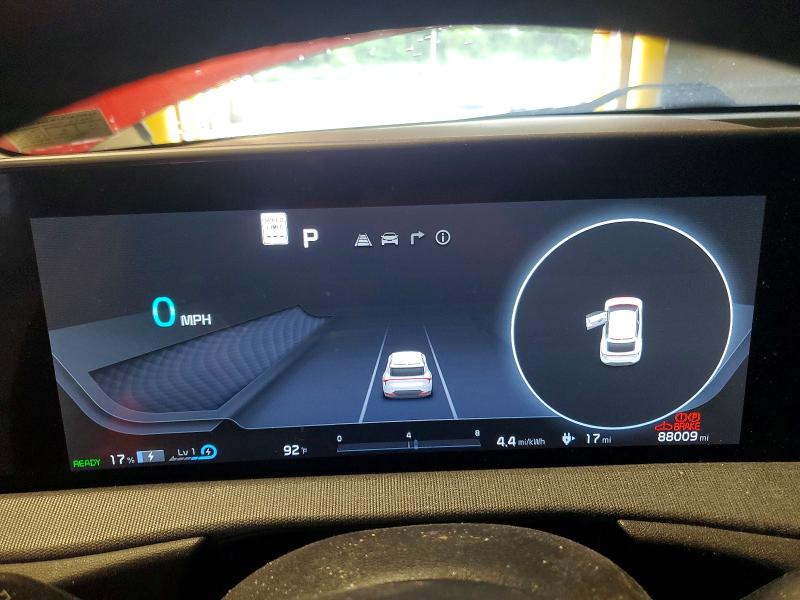 Photo 9 from auction – 2023 KIA EV6 with VIN KNDC34LA0P5612261