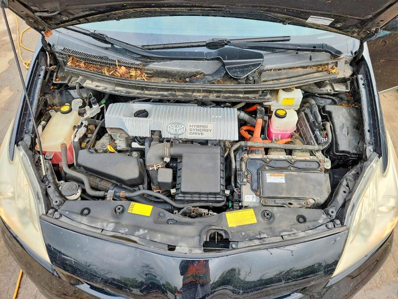 Photo 11 from auction – 2013 TOYOTA PRIUS with VIN JTDKN3DU1D5632636